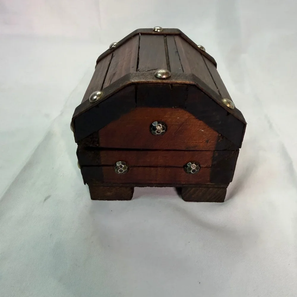 N/A handcrafted wooden